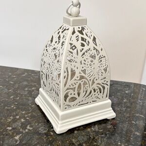 Scentsy White Filigree Metal Lantern